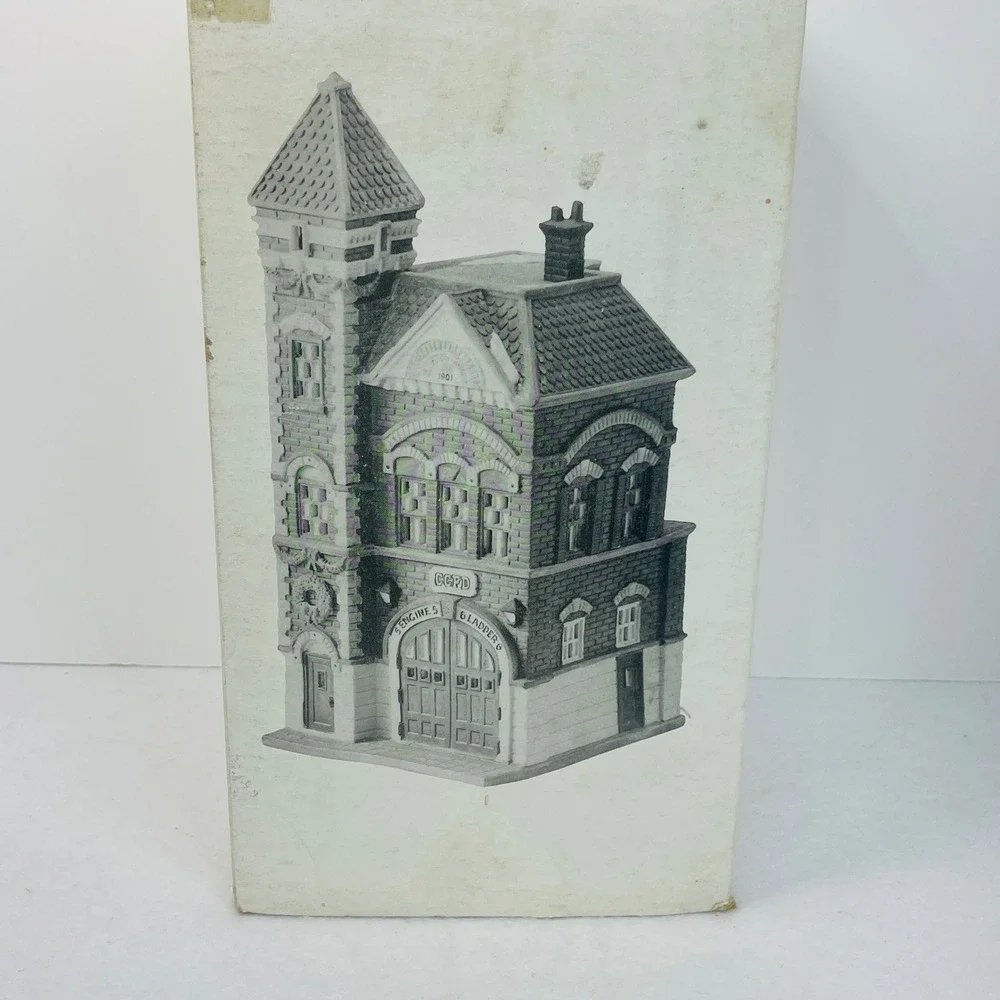 Dept 56 Red Brick Fire Station Christmas In The City Heritage Village 5536-0